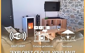Au Chant Des Roches - Parking - Wifi - Terrasse - Chambres Familiales - Cerfontaine